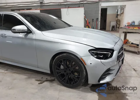 2021 Mercedes-Benz E 350 4Matic z USA, uszkodzony, nr VIN W1KZF8EB6MA919327